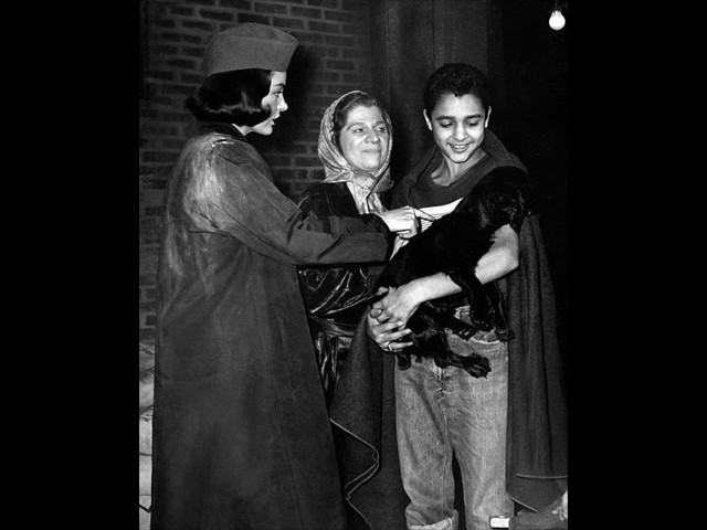 One of Sal Mineo's first TV appearances - Janet Dean, Private Nurse 1954